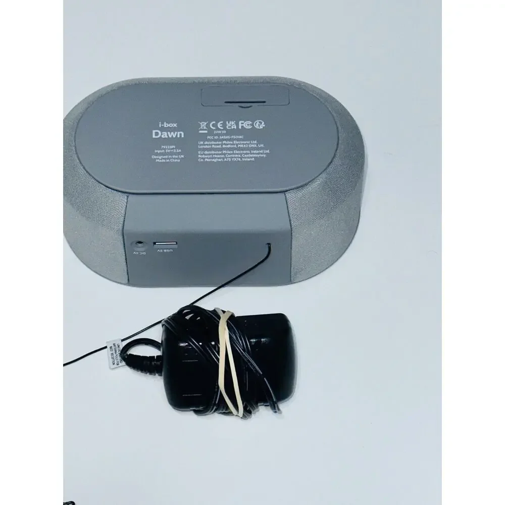 i-Box Dawn Bedside Alarm Clock w Wireless Charging Gray Charging Cable Tested